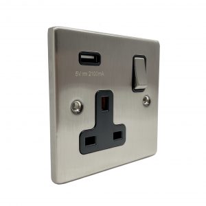 1 Gang 13A Switched Socket with 1 USB Outlet - Brushed Chrome Black Insert (Decorative Range)
