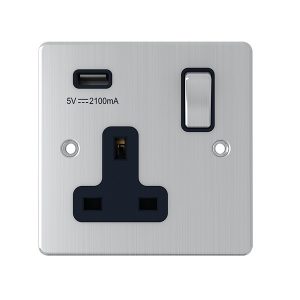 1 Gang 13A Switched Socket with 1 USB Outlet – Brushed Chrome Black Insert (Flat Plate Range)
